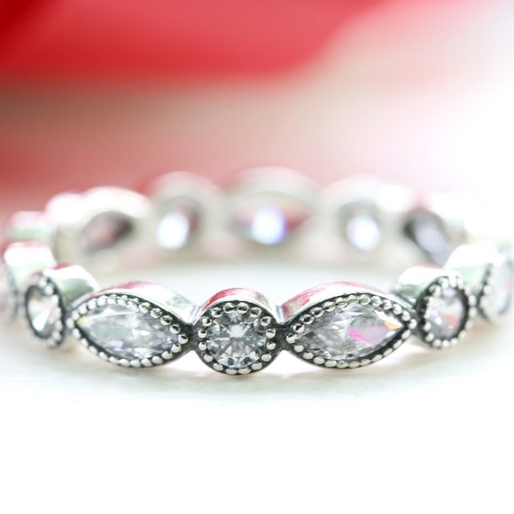 Pandora Alluring Brilliant Marquise Ring 190940CZ - Picture 1 of 2